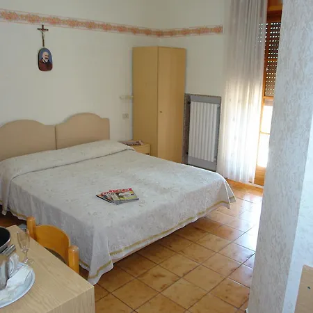 Otel Gaggiano 3*